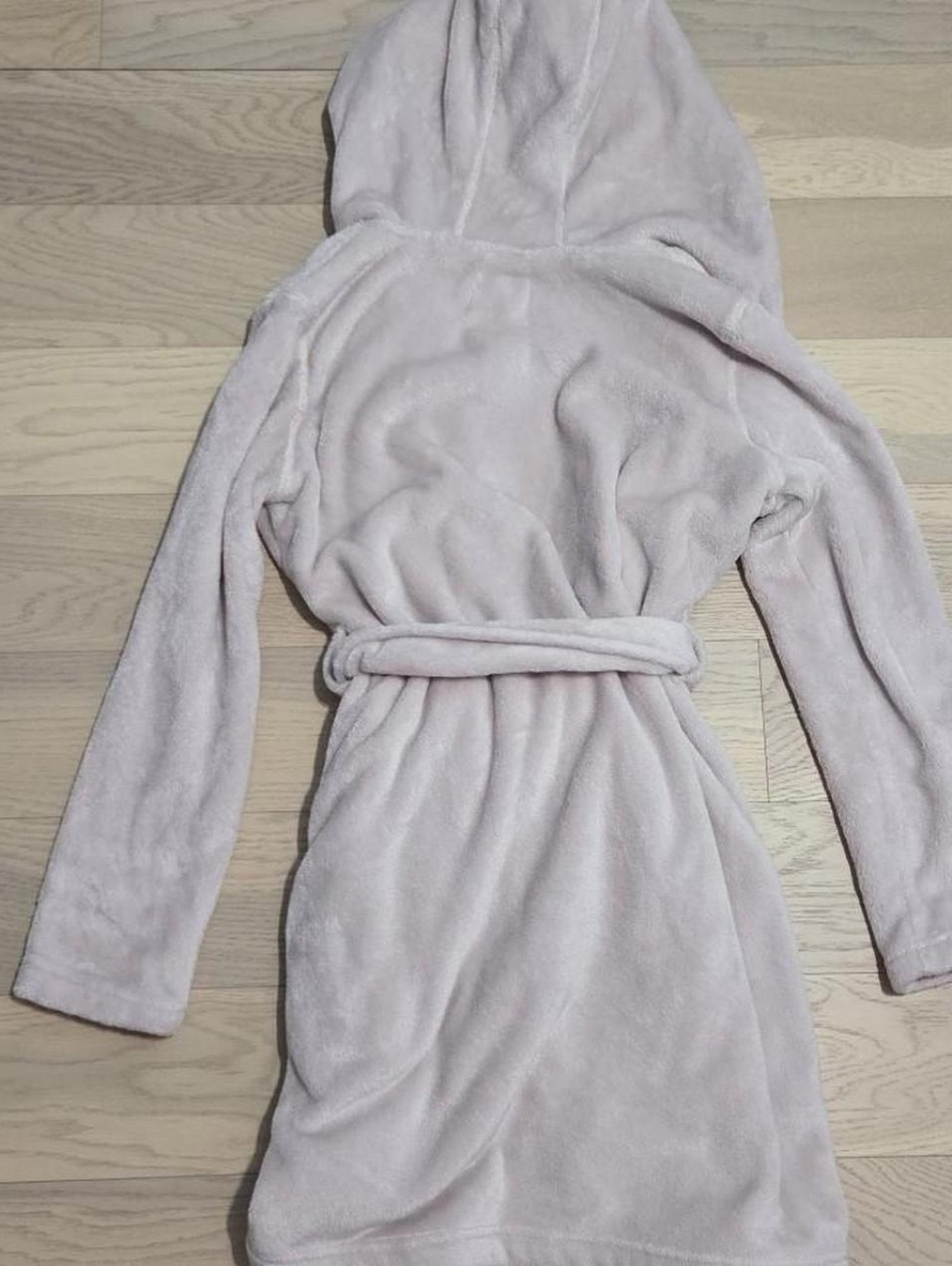 Ugg Robe - Picture 4 of 4